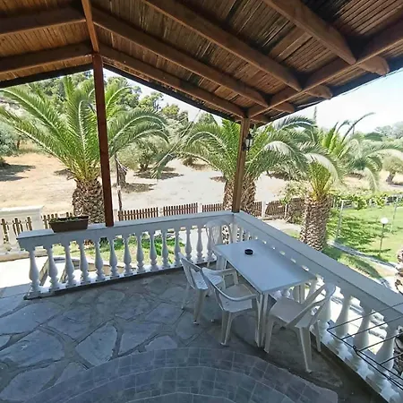 Koviou Village Никити