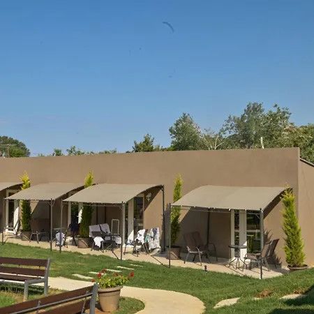 Koviou Village Никити