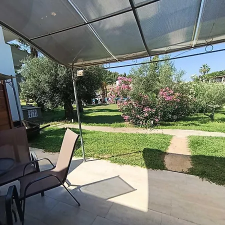 Koviou Village 3*
